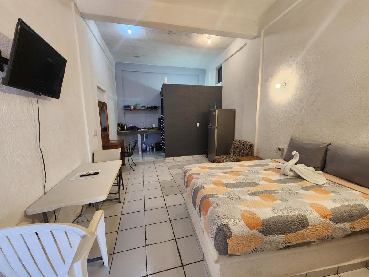 Small Studio Apt 5Min To Dt! Zihuatanejo Eksteriør bilde